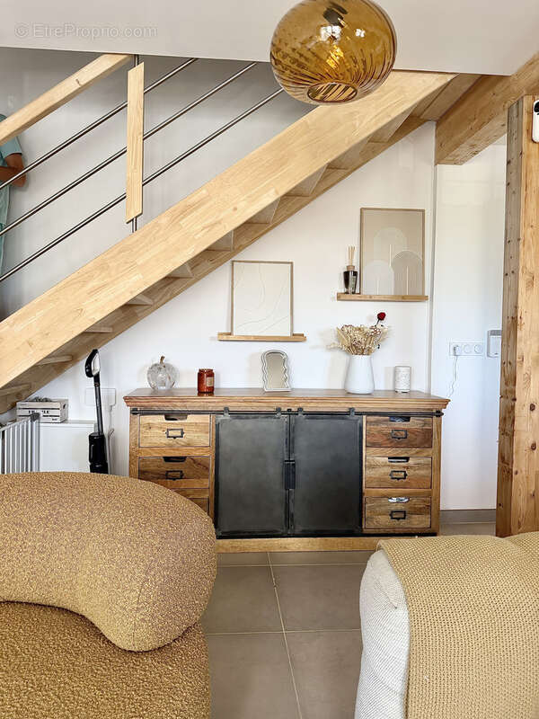 Appartement à CRANVES-SALES
