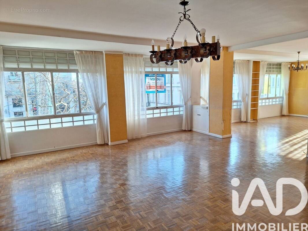 Photo 1 - Appartement à VALENCIENNES