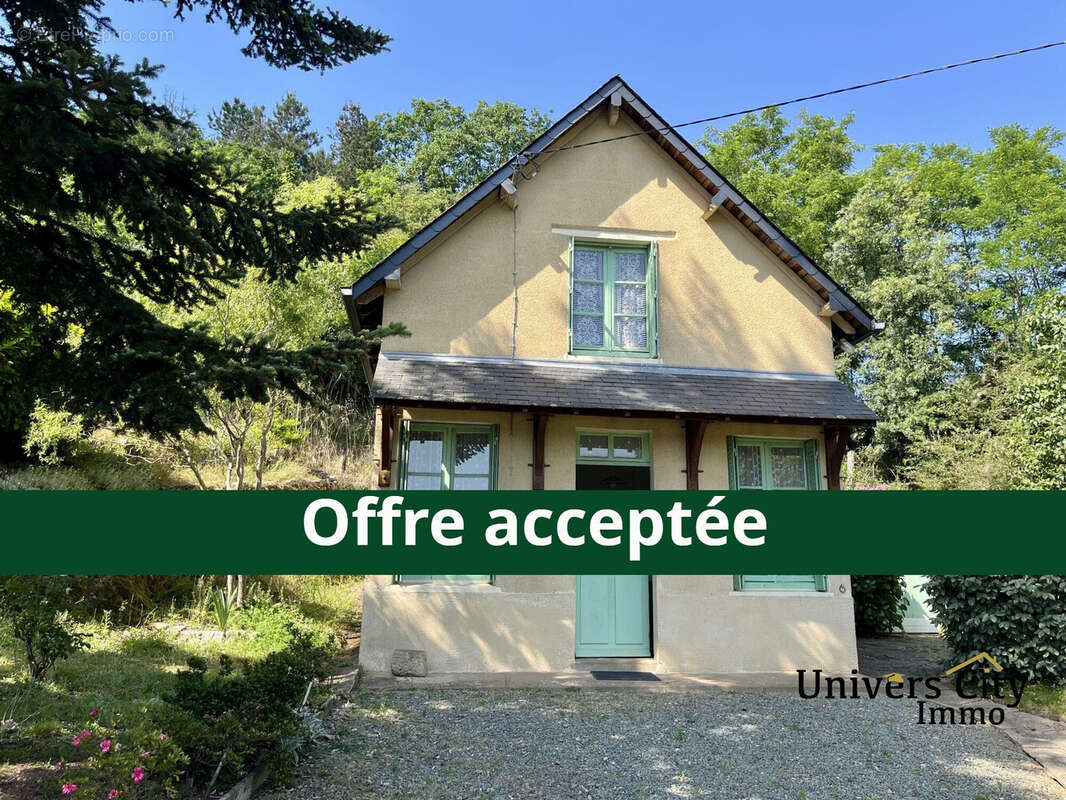 Maison à CHAMP-SUR-LAYON