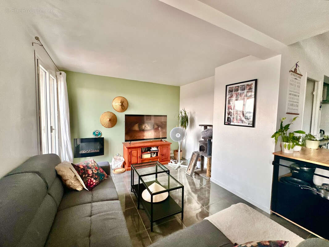Appartement à PEYMEINADE
