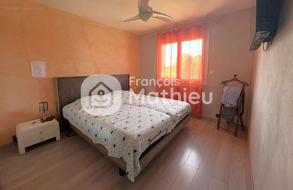BLYES - Maison 5 pièces - 3 Chambres - 133 m2 habitables - Terrain d'environ 1221 m2 - photo 11