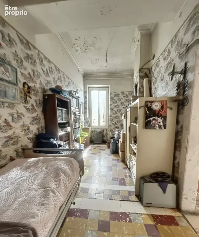 Appartement 280 m² à Nimes  - photo 5
