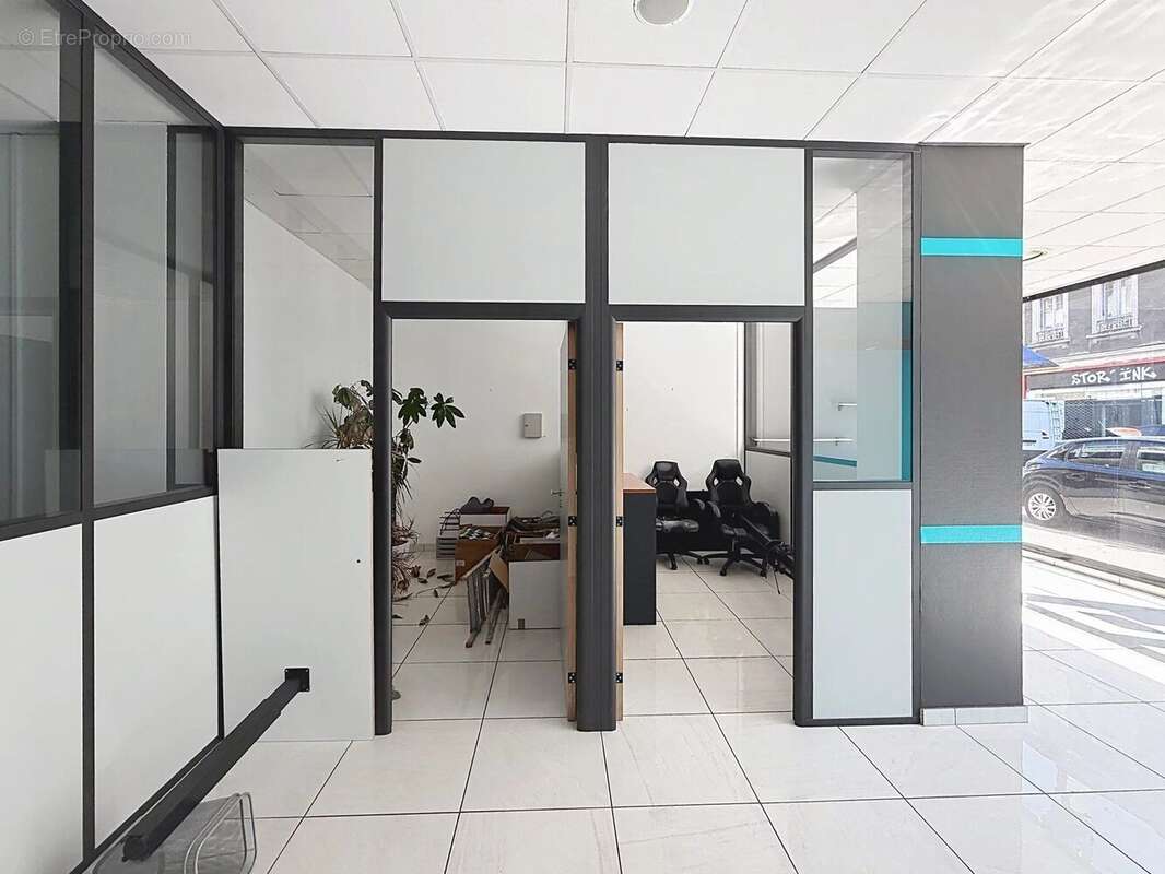 Vente Bureau-local Bourgoin-jallieu(38300) 180 000ï¿œ - photo 4