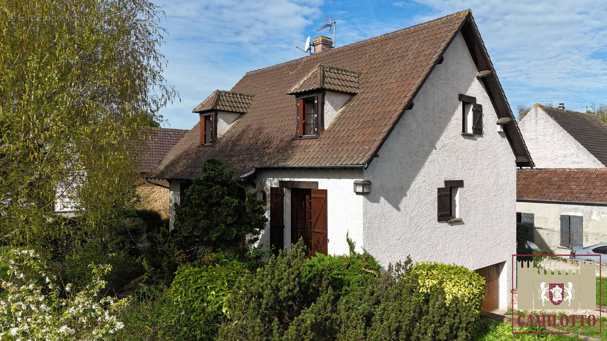 Maison à NOGENT-LE-ROI