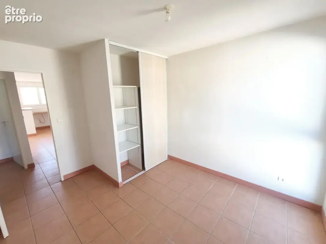 Appartement T3 de 65 m2 avec balcon dans une résidence récente - photo 8