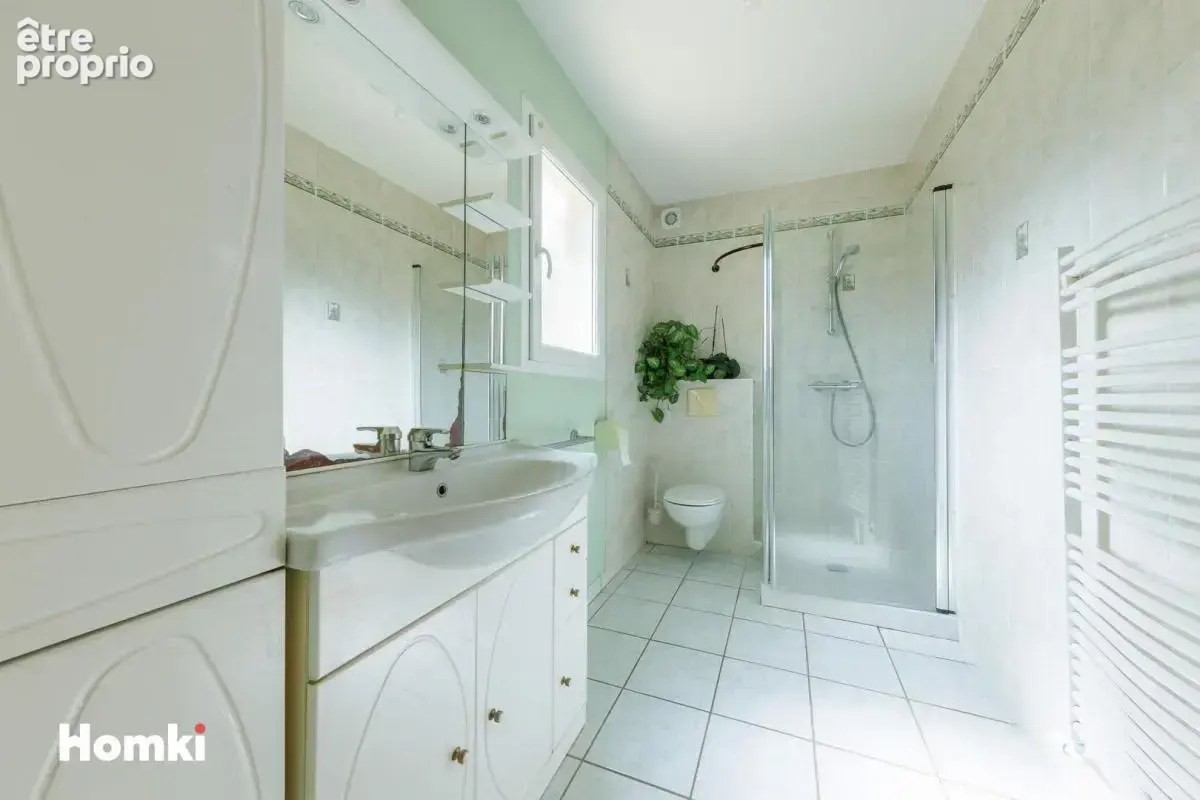 Maison/Villa T7 de 145 m² à Coudes 63114 - photo 14