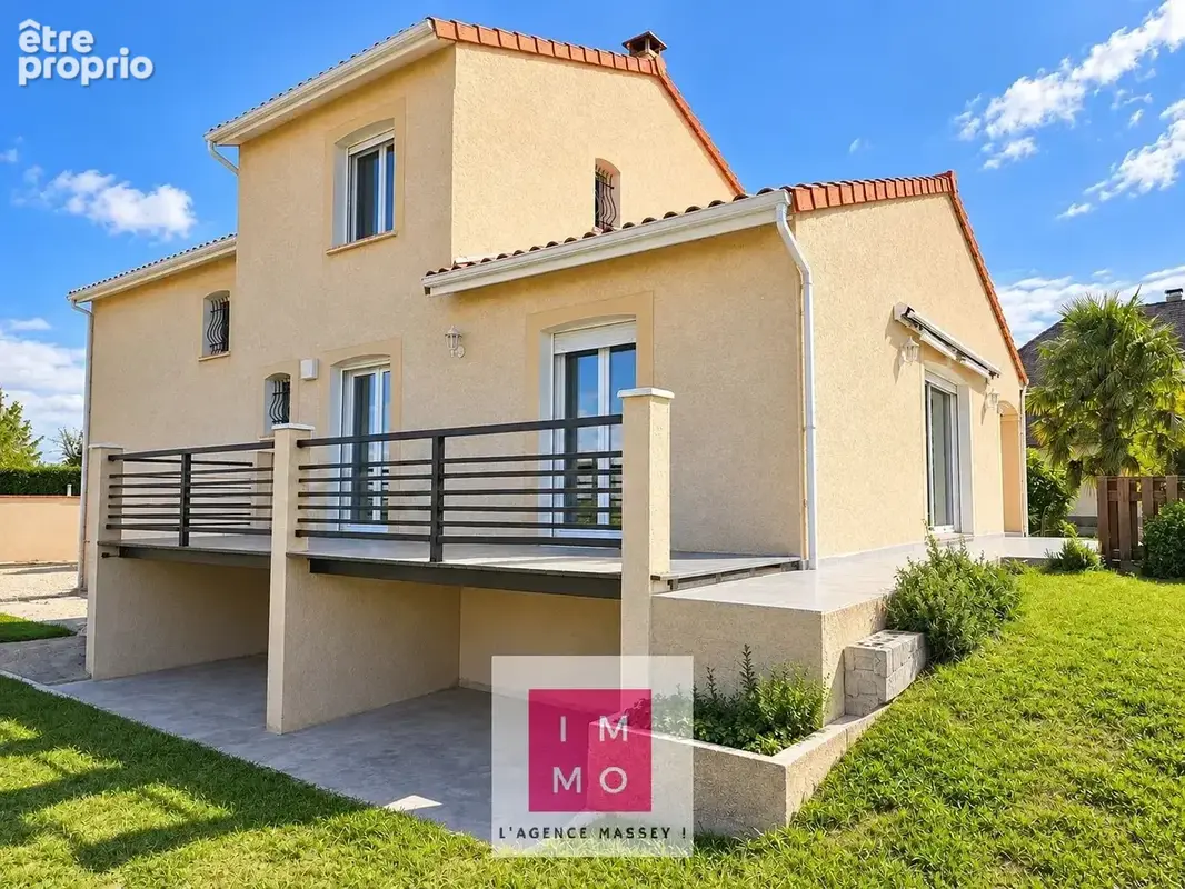 Belle maison familiale de 147 m² avec 5 chambres, terrasses et jardin - photo 4