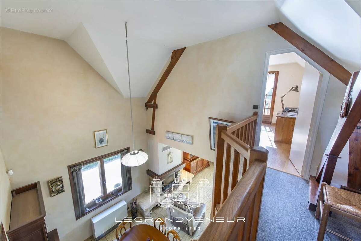 Maison à SAINT-SAUVEUR-SUR-ECOLE