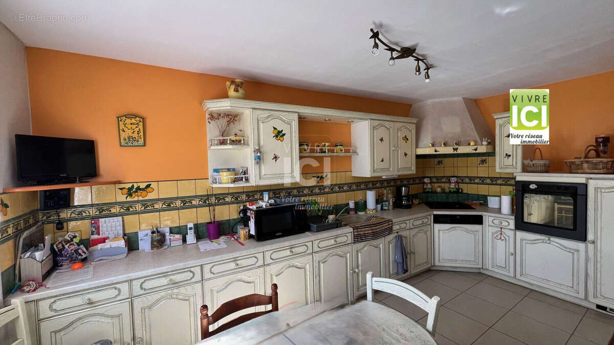 Maison à SAINT-JULIEN-DE-CONCELLES