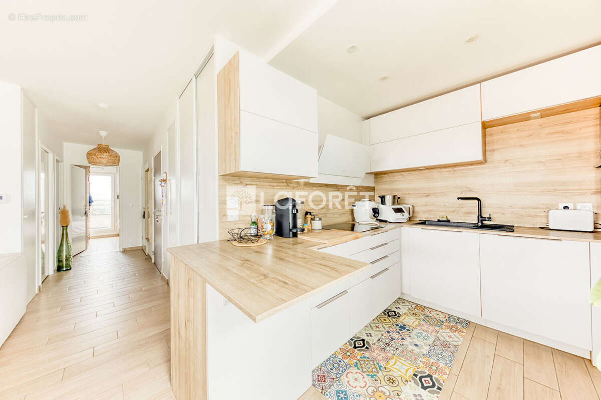 Appartement à PONTAULT-COMBAULT