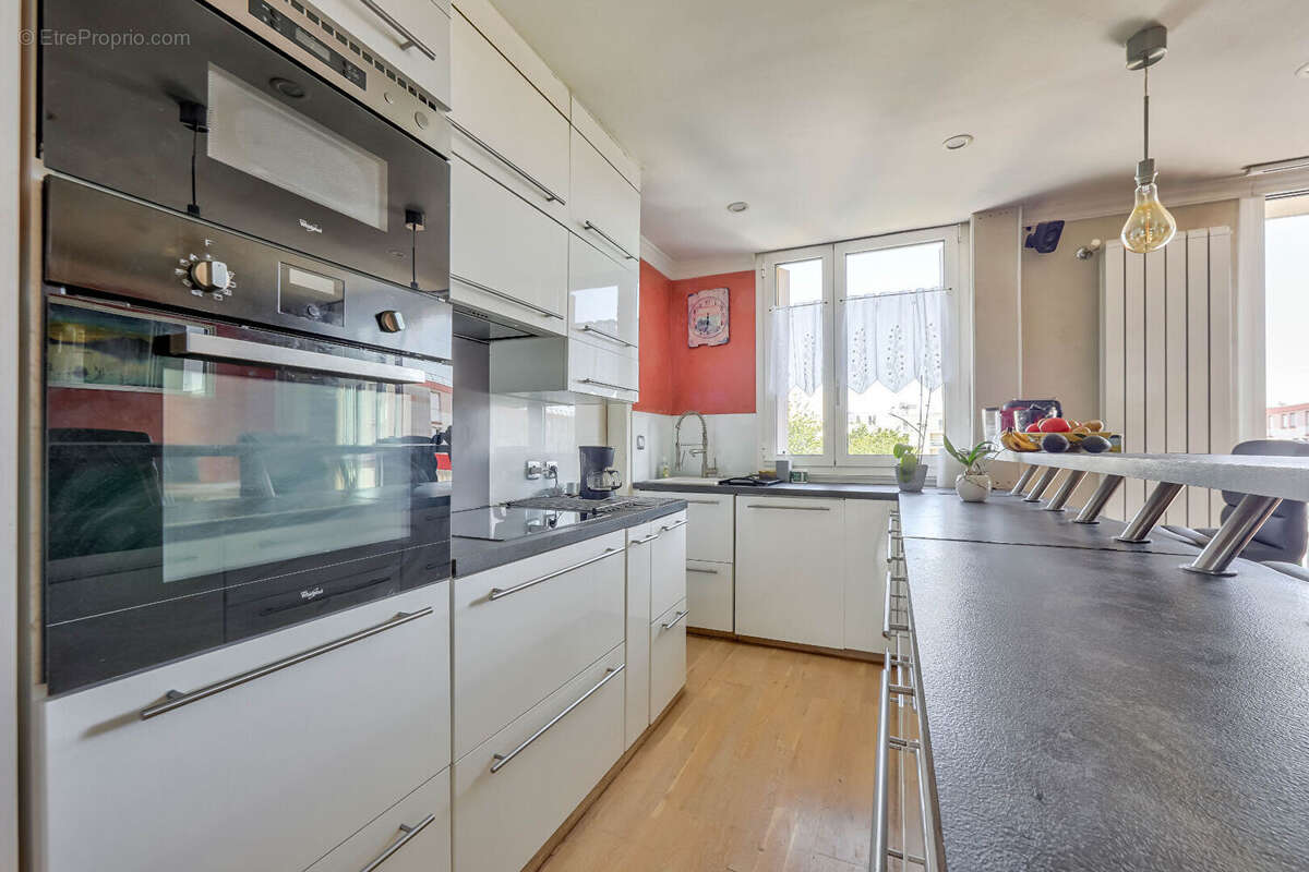 Appartement à COLOMBES