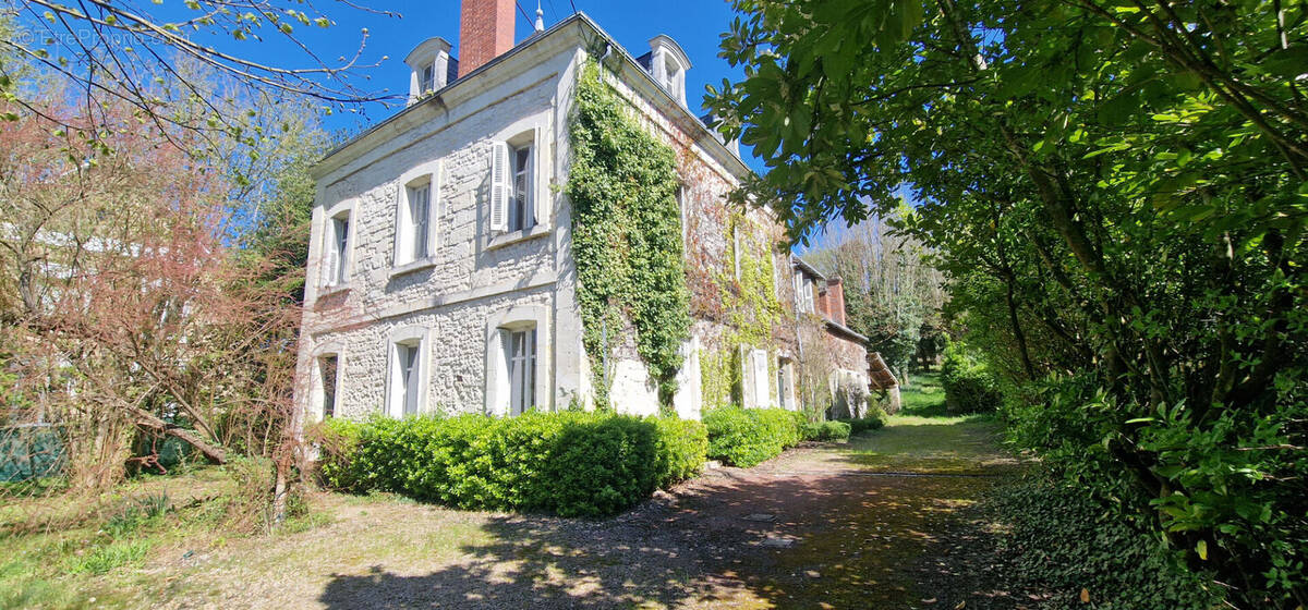 Maison à LA ROCHE-POSAY
