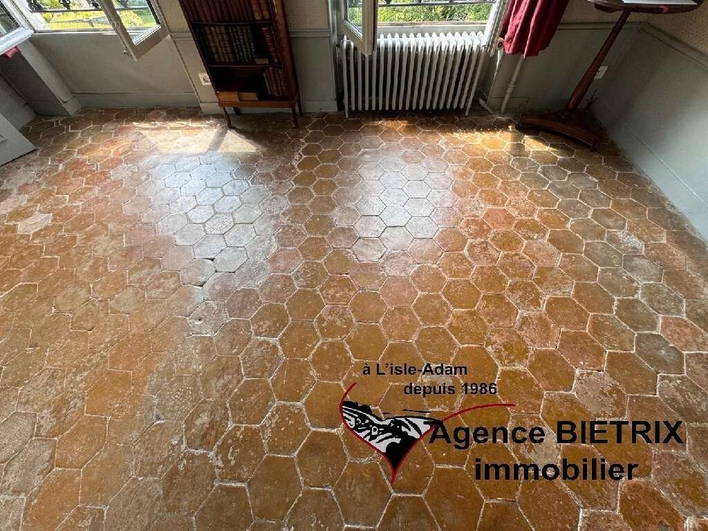 Maison à NESLES-LA-VALLEE