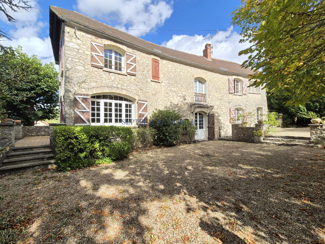 Maison à SEPTEUIL