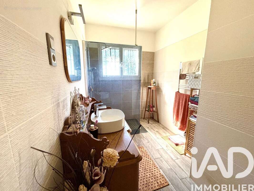 Maison 180 m² à Thenay  - photo 6