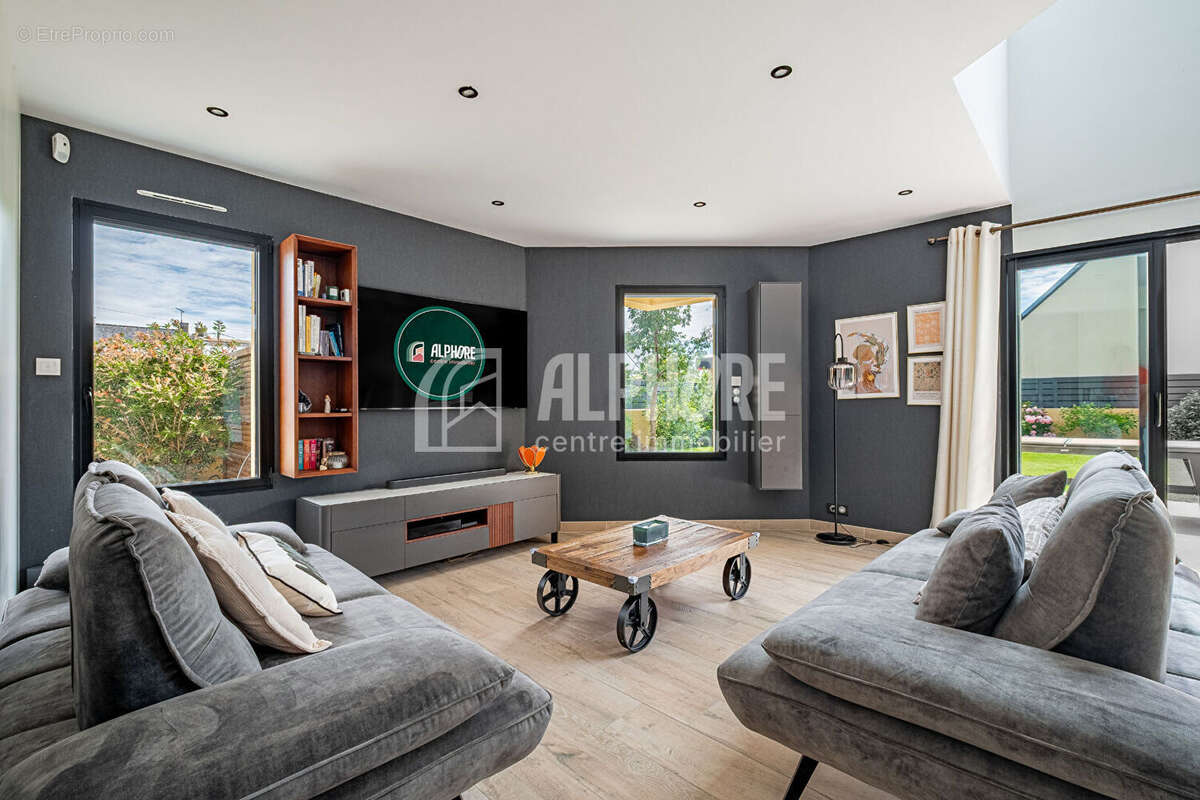 La Turballe , maison 5 chambres , large garage - photo 5