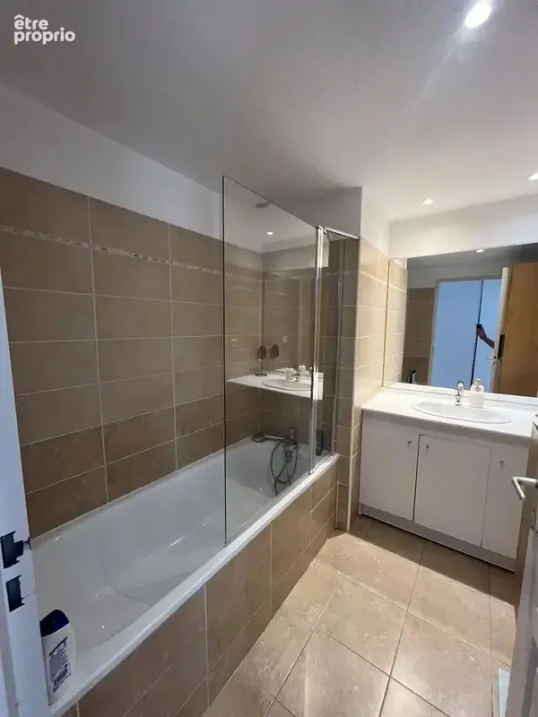 Logement de plain pied en parfait état avec jardin - photo 9