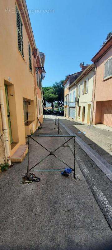 Appartement à SAINT-RAPHAEL