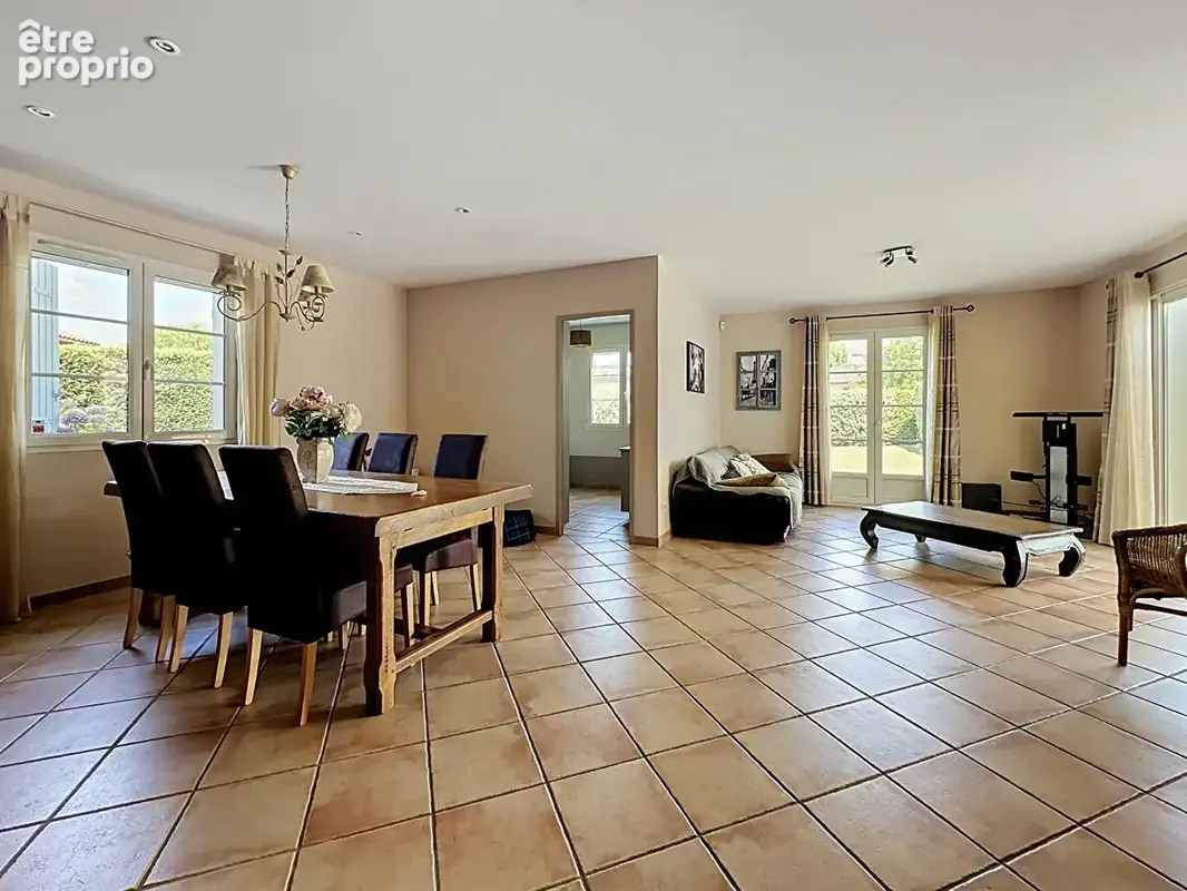A vendre maison léojac (82) plain pied 3 chambres, bureau, piscine - photo 4