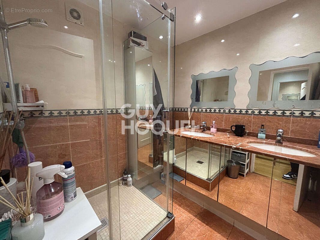 Appartement à BOULOGNE-BILLANCOURT