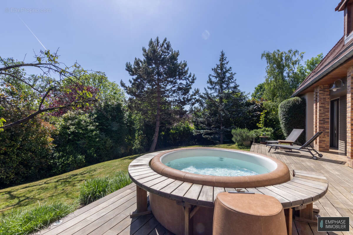 Maison à VILLENNES-SUR-SEINE