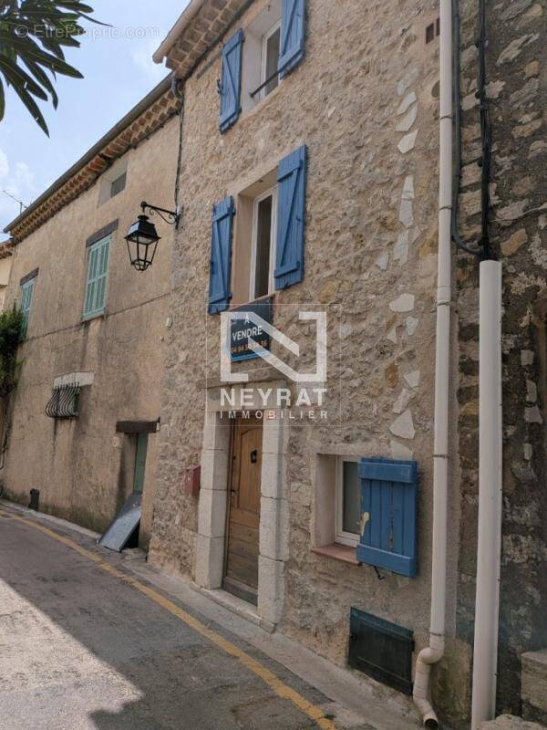 Maison à MONTAUROUX