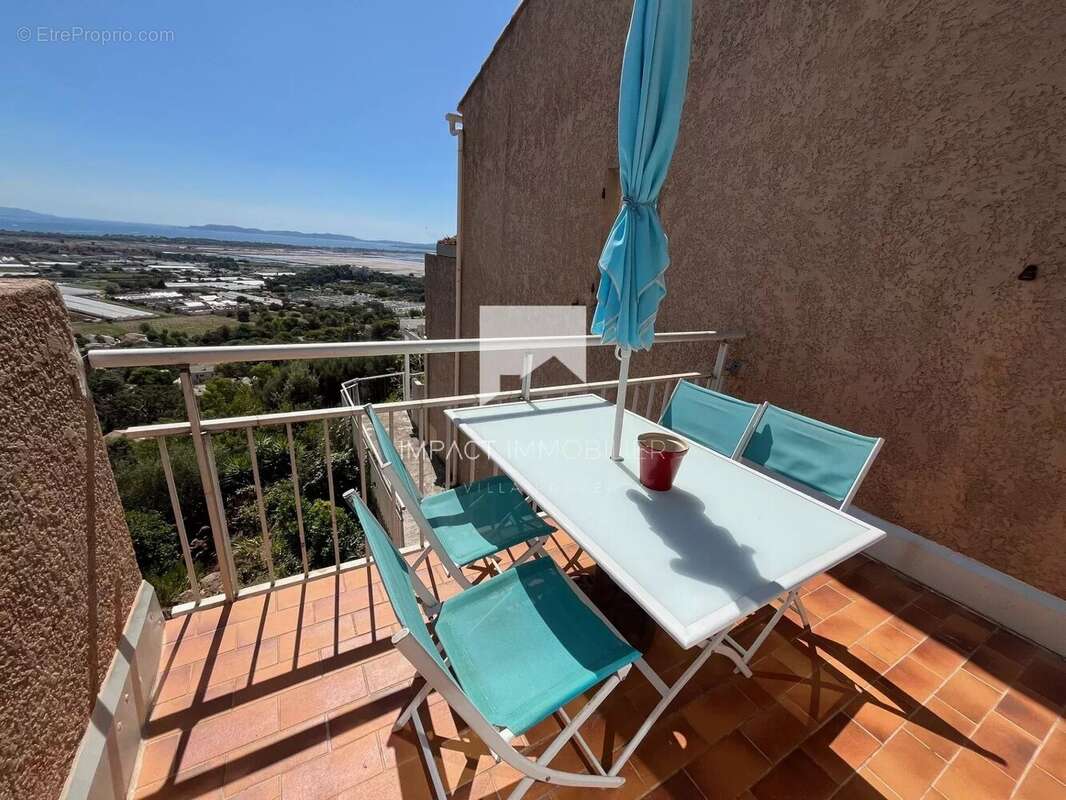 Appartement à HYERES