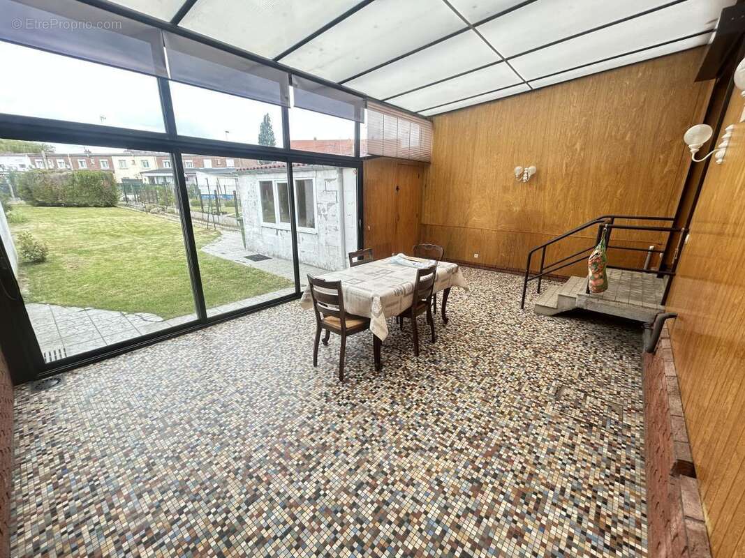 Maison 88 m² à Cambrai  - photo 8