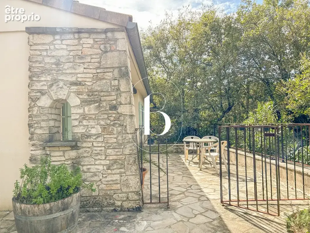 Maison 6 pièces 90 m² à vendre à Vallon-Pont-D'arc (07150) - photo 9