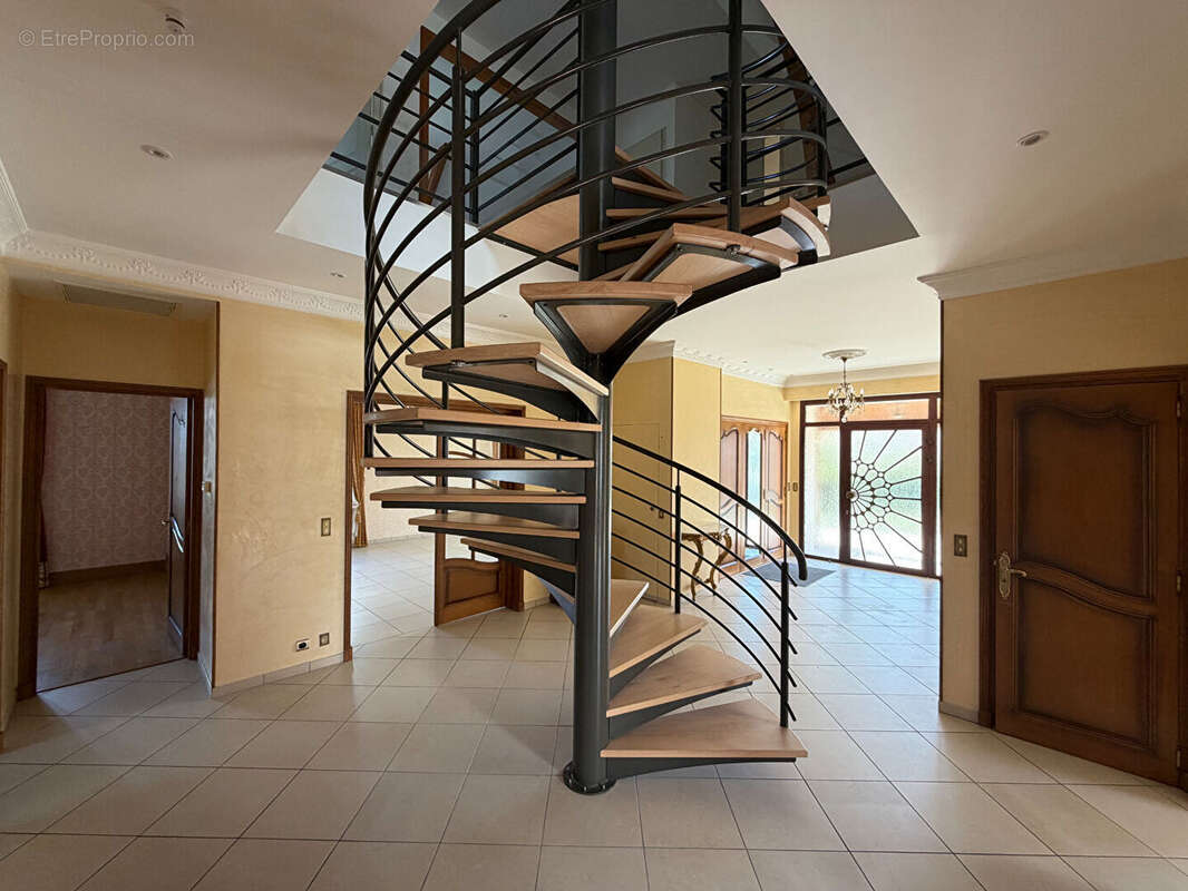 Maison à PREMILHAT