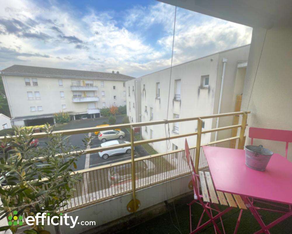 Appartement à SAINT-SEURIN-SUR-L'ISLE