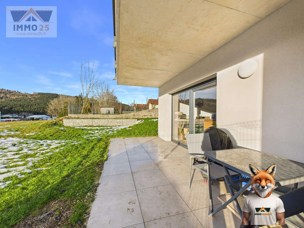 Appartement à ORCHAMPS-VENNES