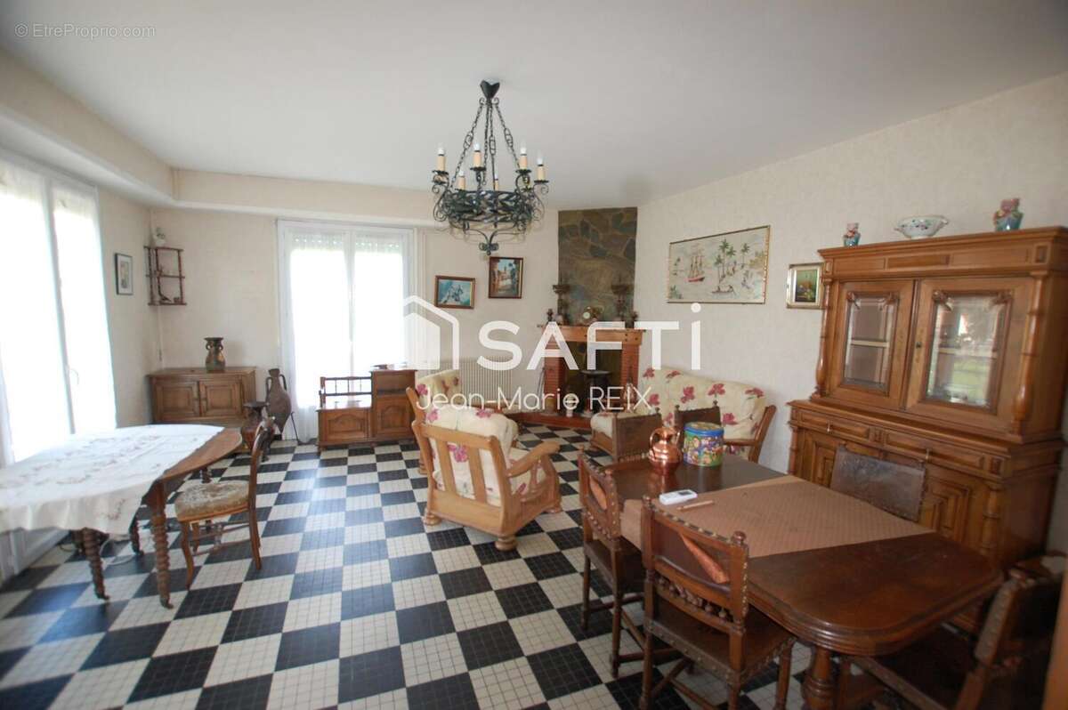 Photo 5 - Maison à BRAUD-ET-SAINT-LOUIS