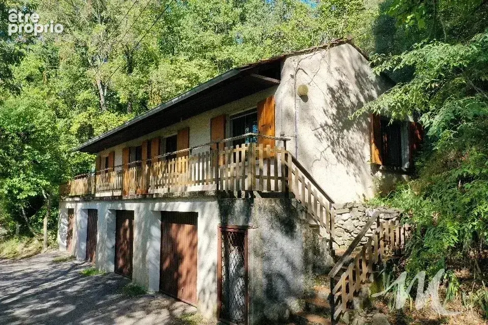 Maison à BRAS