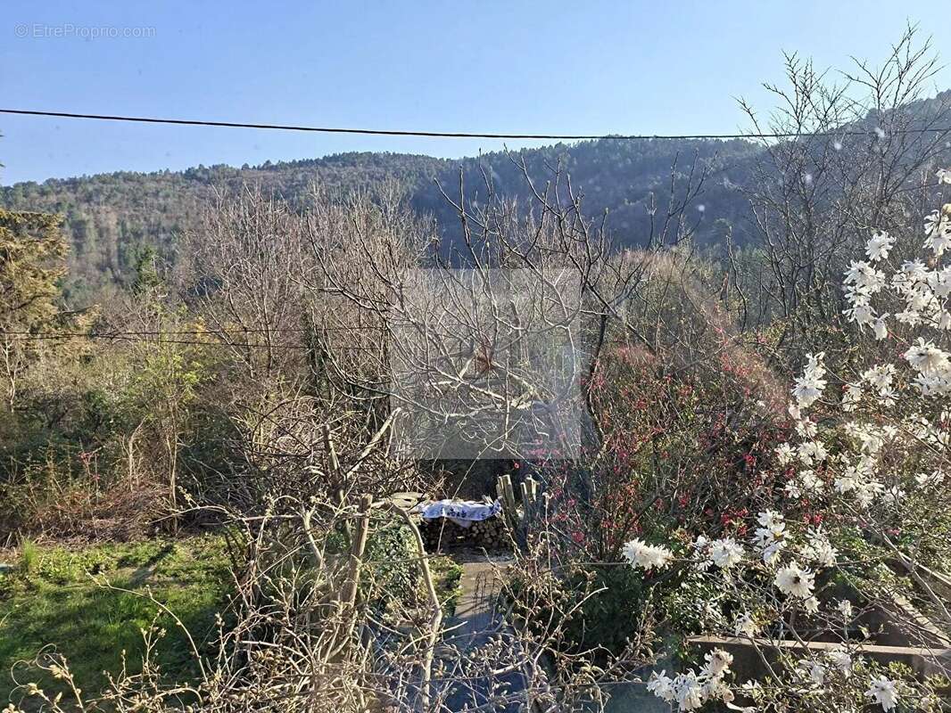 Maison à SAINTE-CECILE-D'ANDORGE
