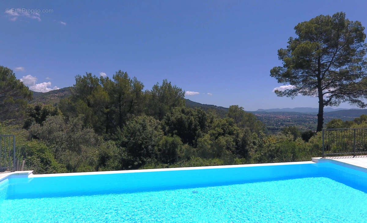 Maison à DRAGUIGNAN