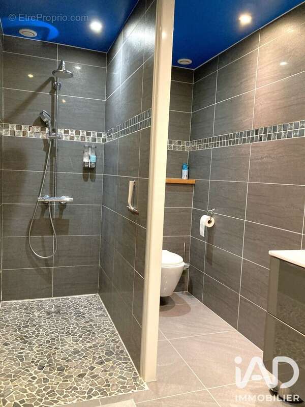 Photo 6 - Appartement à LA GARENNE-COLOMBES