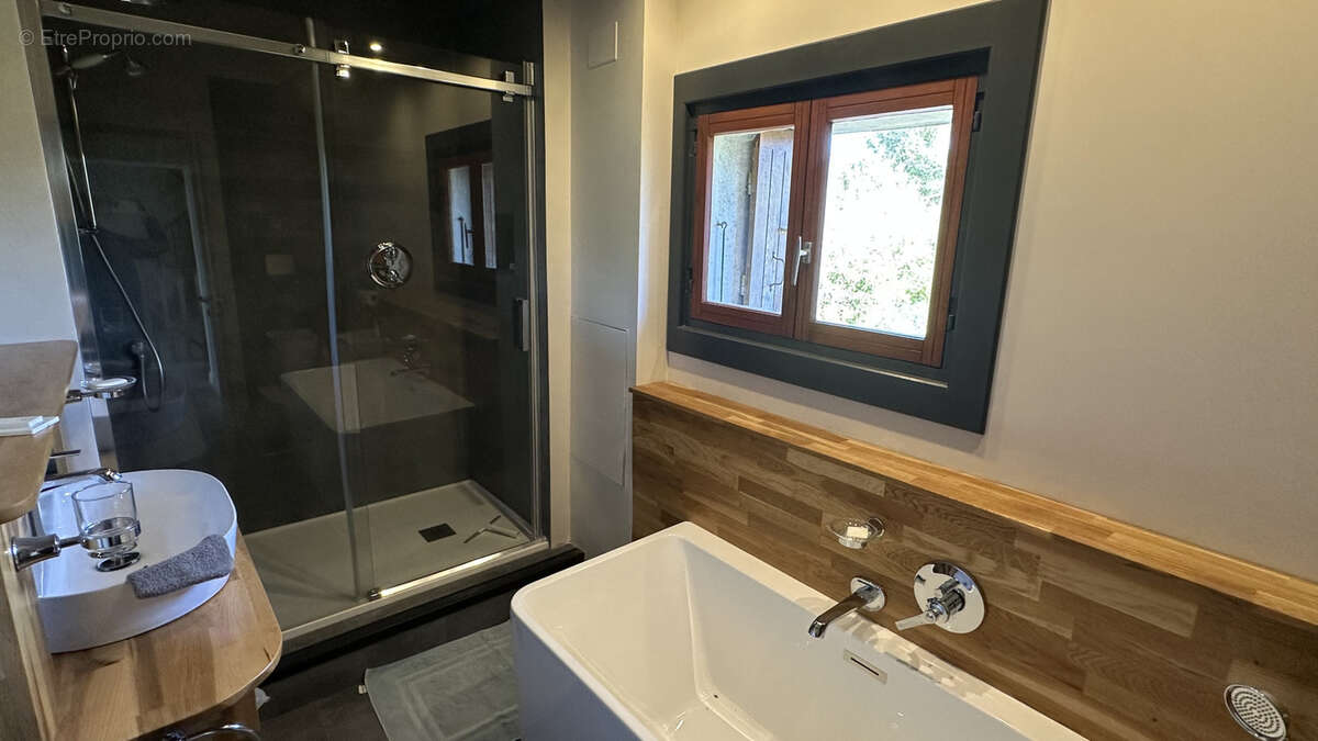 Maison à AUTHON-EBEON