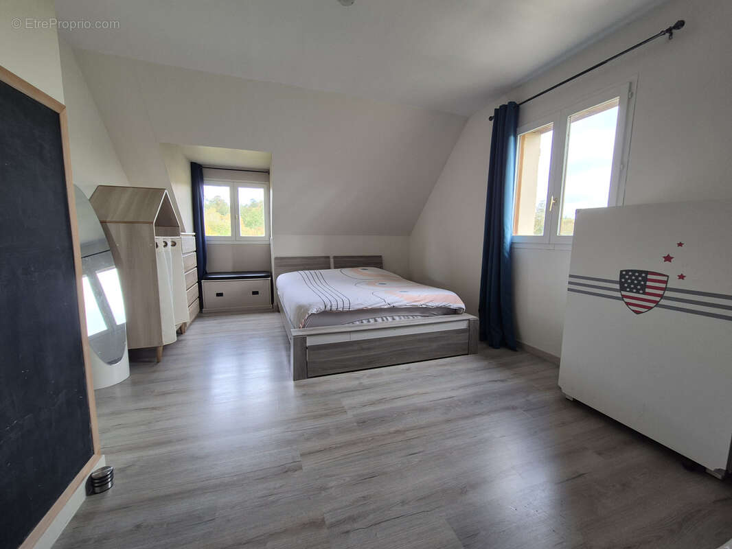 Maison à NEUFCHATEL-EN-BRAY