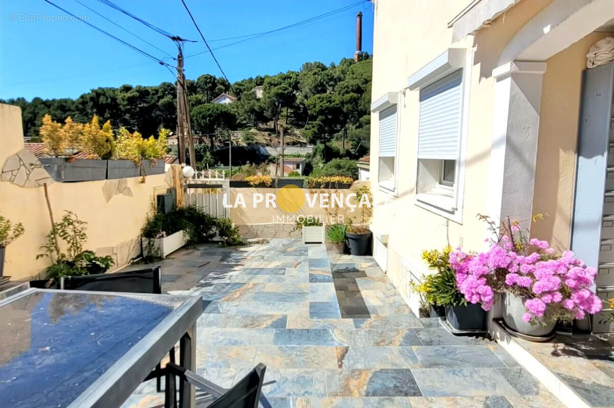 Appartement à SEPTEMES-LES-VALLONS