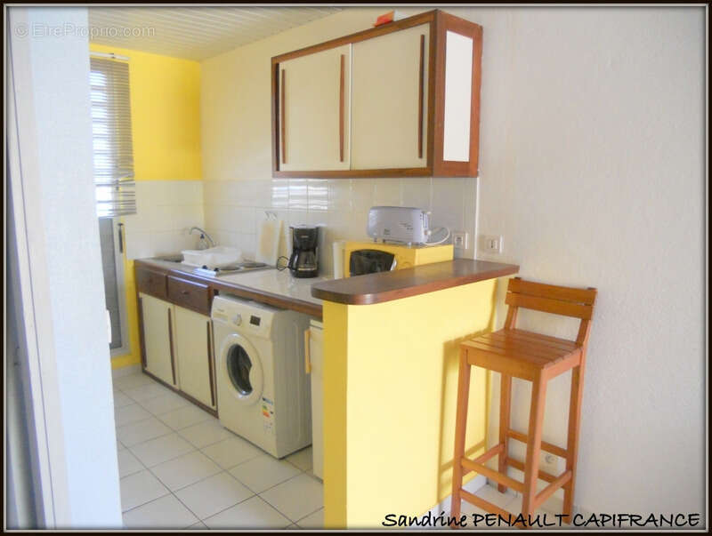 Commerce à KOUROU