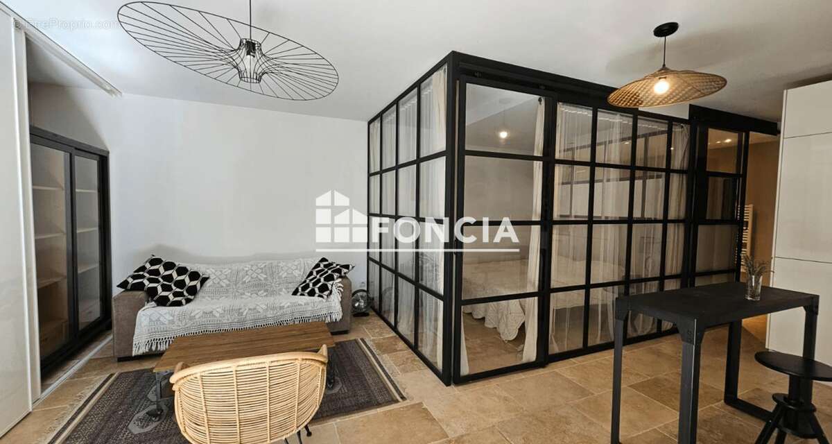 Appartement à LE THOLONET