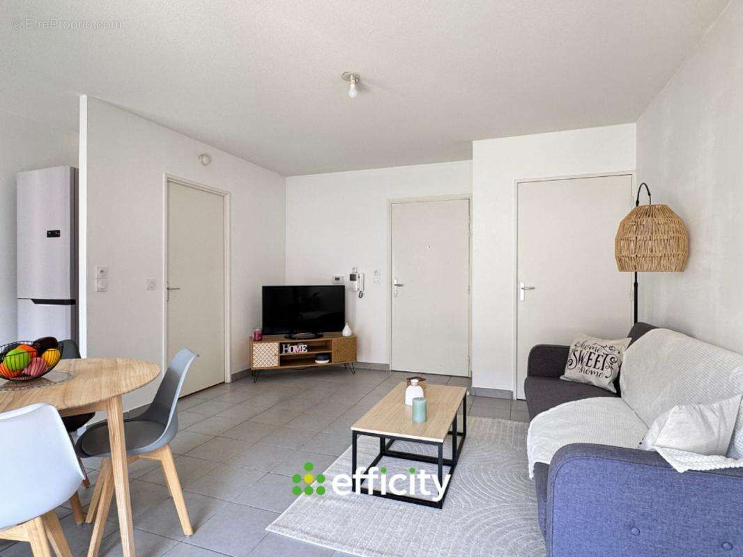 Appartement à OULLINS