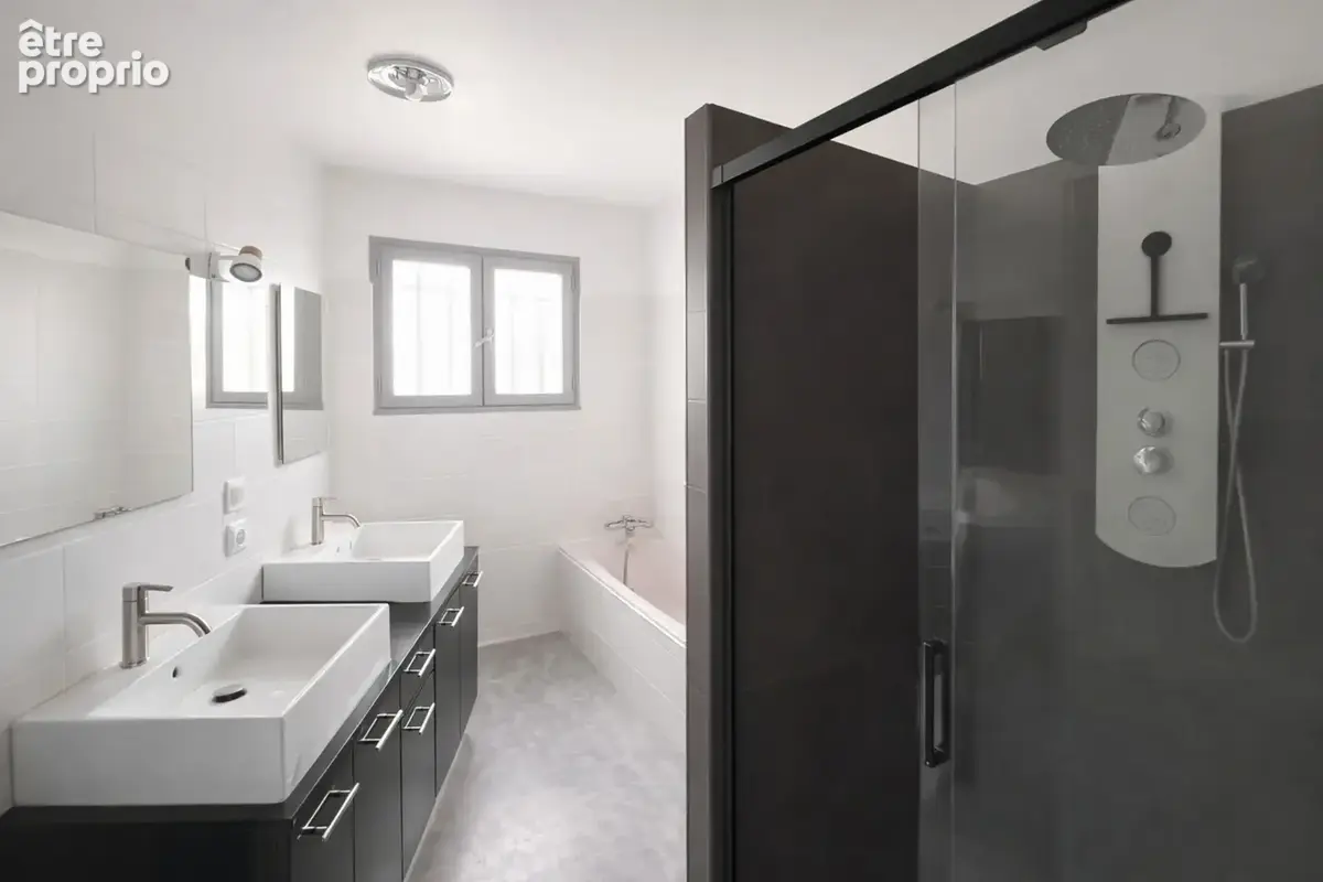  Maison familiale avec double logement – 240 m² – Terrain 1126 m² – Exclusivité - photo 5
