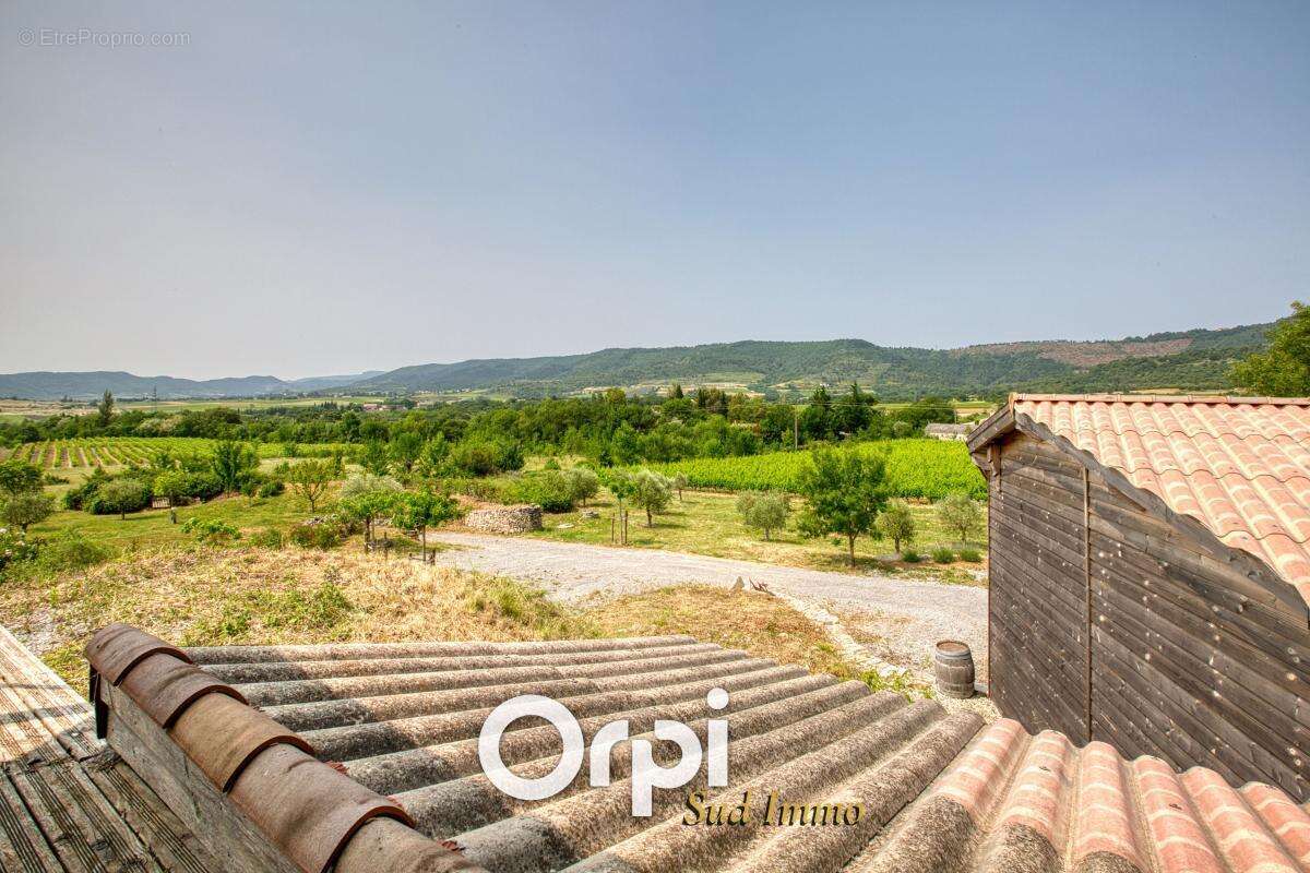 Appartement à ALBA-LA-ROMAINE