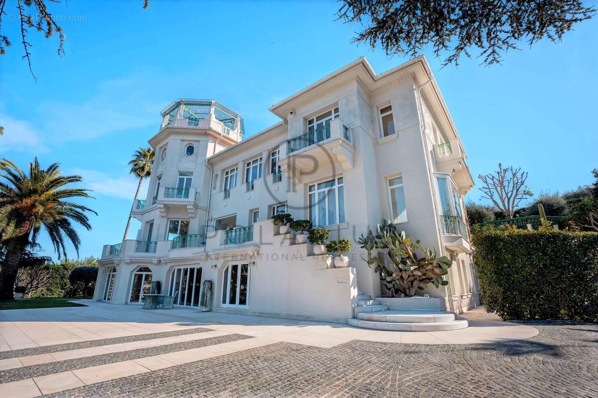 Maison à ANTIBES