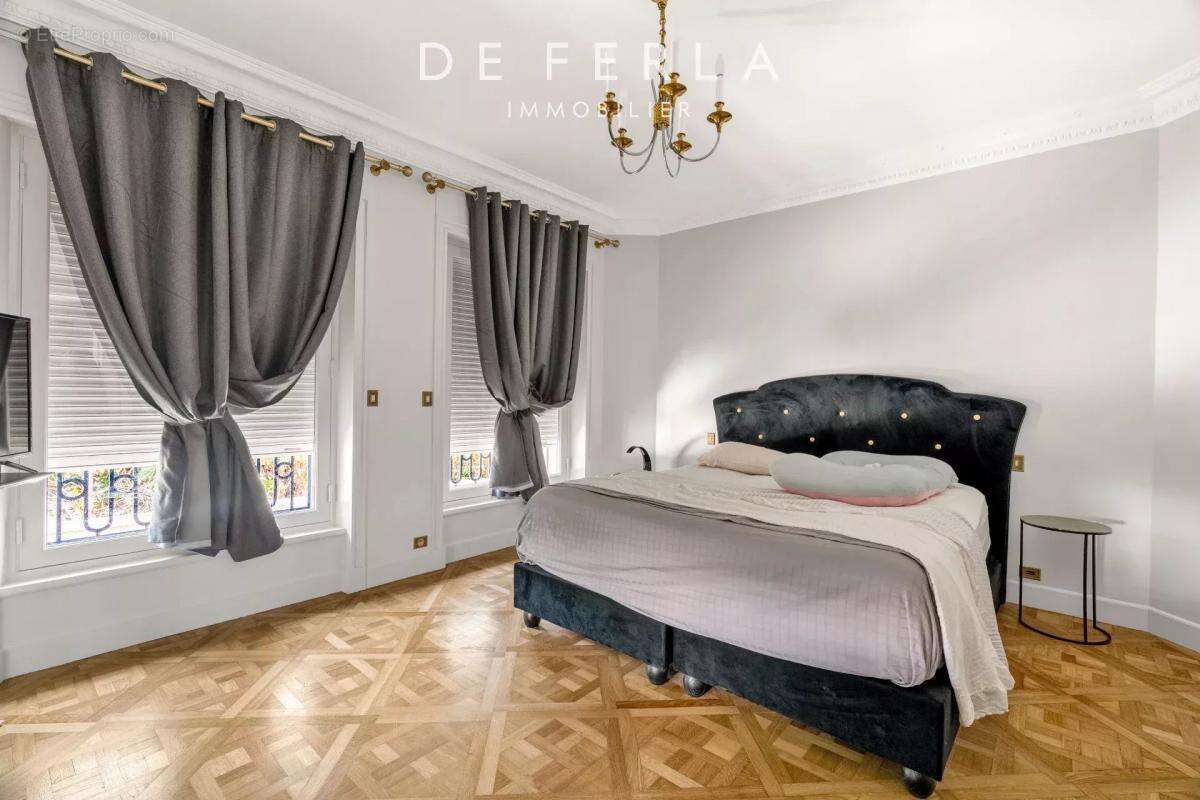 Maison à SAINT-MAUR-DES-FOSSES