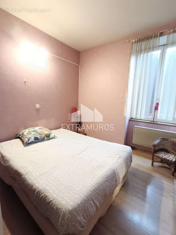Appartement à SOURCIEUX-LES-MINES