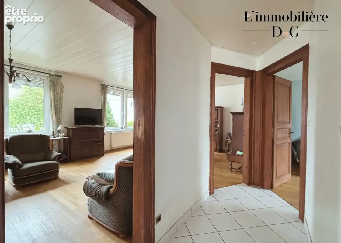 Immeuble de caractère avec jardin à Marienthal   305 m2 habitables - photo 5