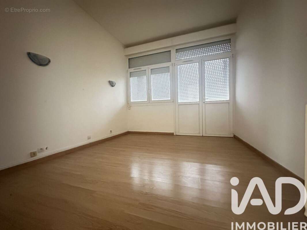 Appartement 100 m² à Douai  - photo 2